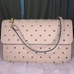 Pink crossbody purse